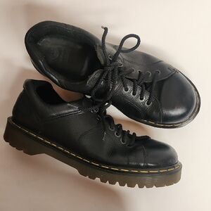 Dr. Martens Vintage Black Leather Oxfords Made In England 8312 12  Gorpcore